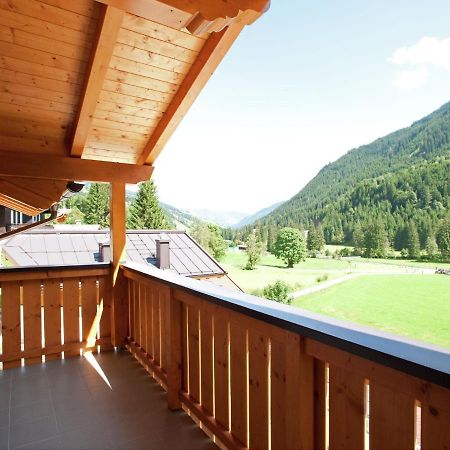 Chalet Apartment In Saalbach-Hinterglemm Buitenkant foto