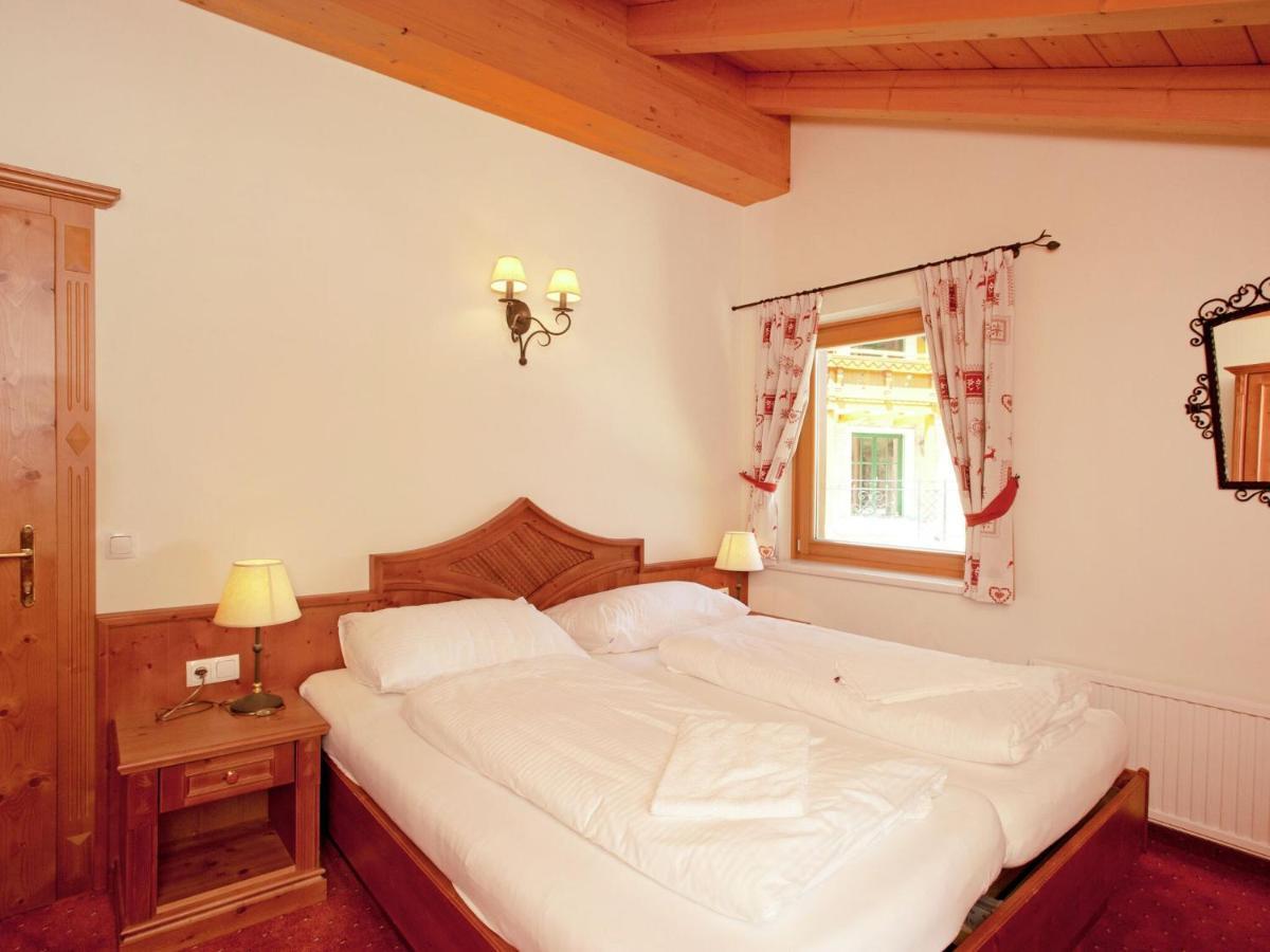 Chalet Apartment In Saalbach-Hinterglemm Buitenkant foto