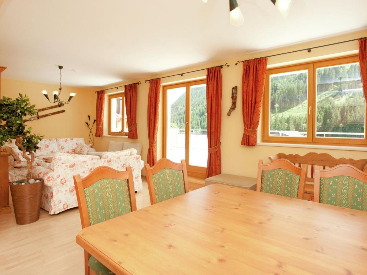 Chalet Apartment In Saalbach-Hinterglemm Buitenkant foto